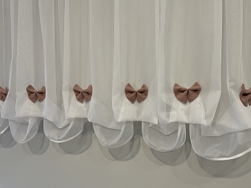 Miniaturka produktu Firanka marszczona z kokardkami