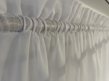 Miniaturka produktu Firanka marszczona z kokardkami