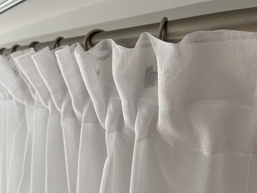 Miniaturka produktu Firanka marszczona z kokardkami