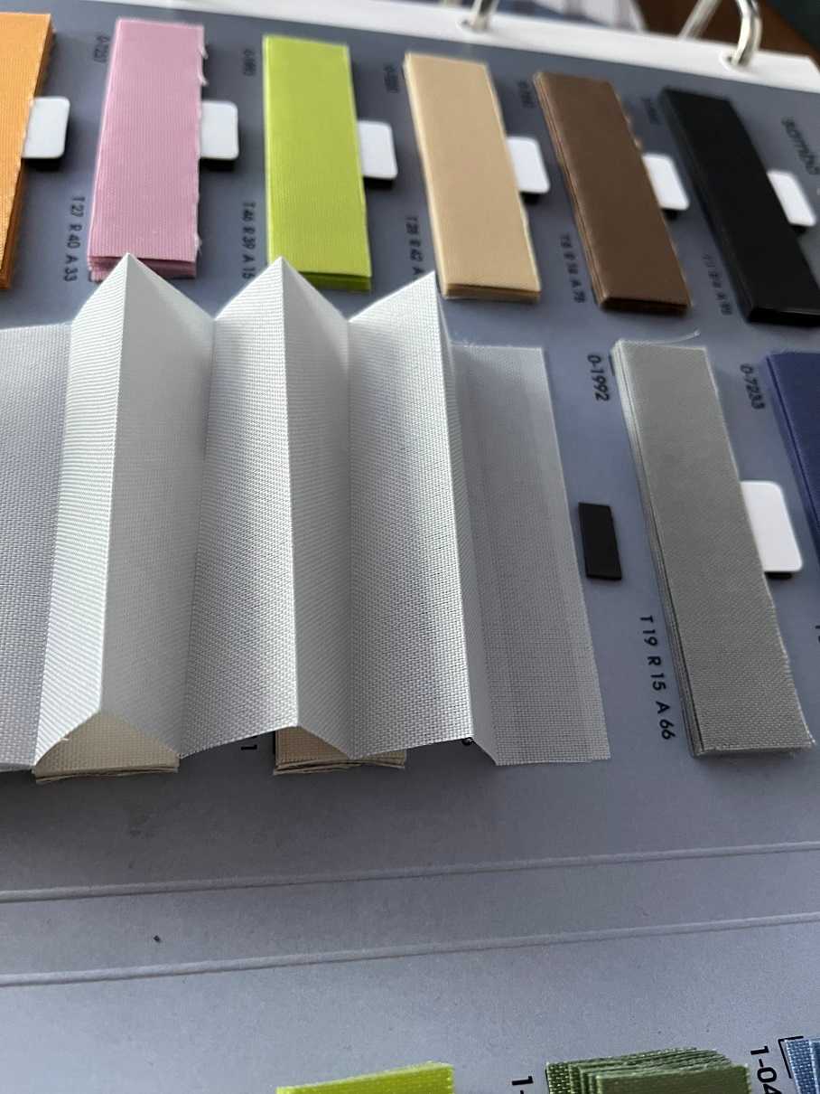 Zdjęcie próbnika rolet plis